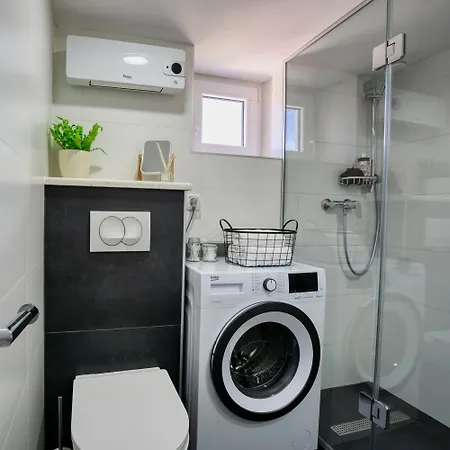 Appartement Ana 10 Min. Hoda Od Centra Trogira *