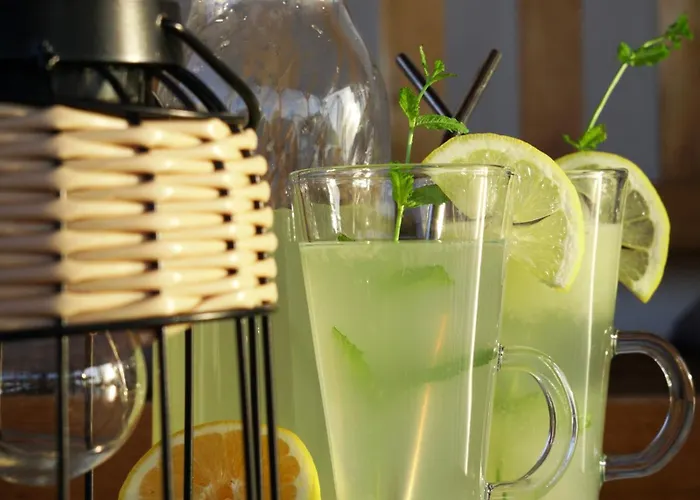 Ana 10 Min. Hoda Od Centra Trogira Apartment